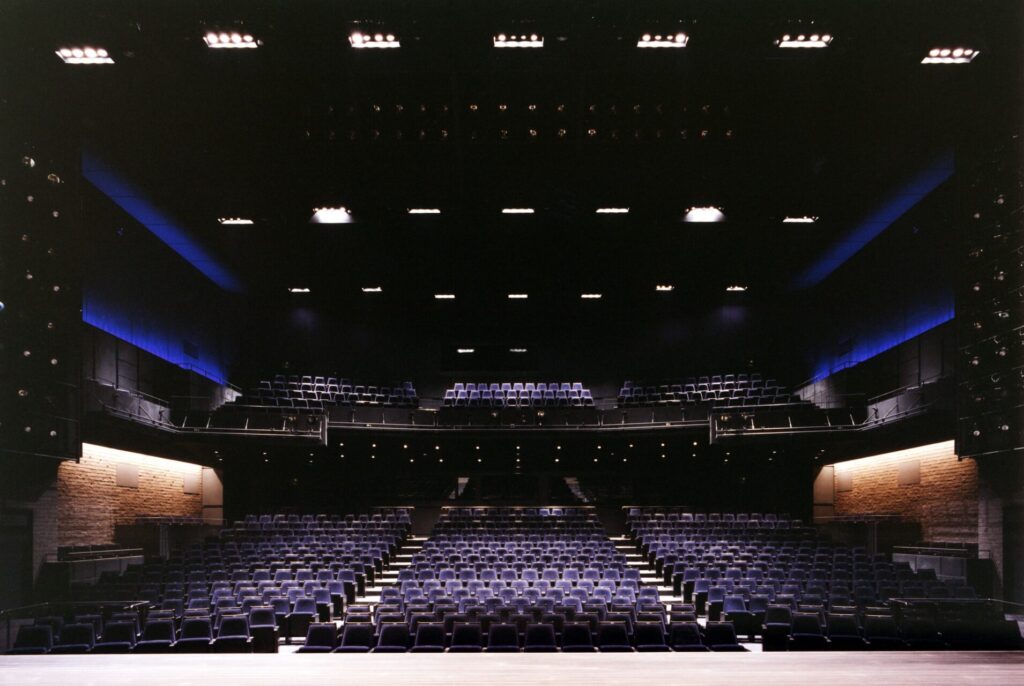 小倉こども商店街2025 北九州芸術劇場