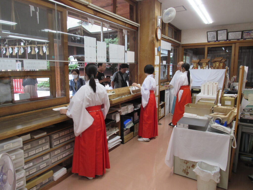 小倉こども商店街 八坂神社